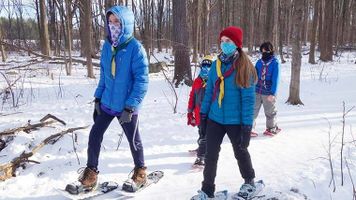 Scouts Canada and Survivorman team up to help kids build outdoor skills through winter fun